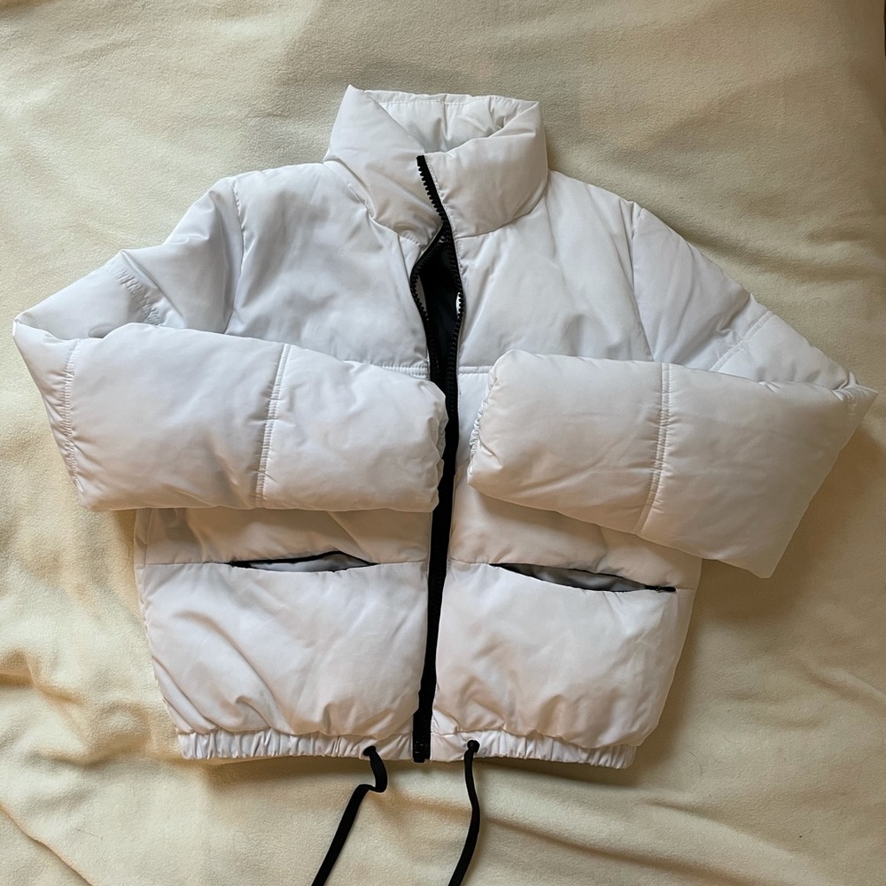 Cropped White Puffer!
